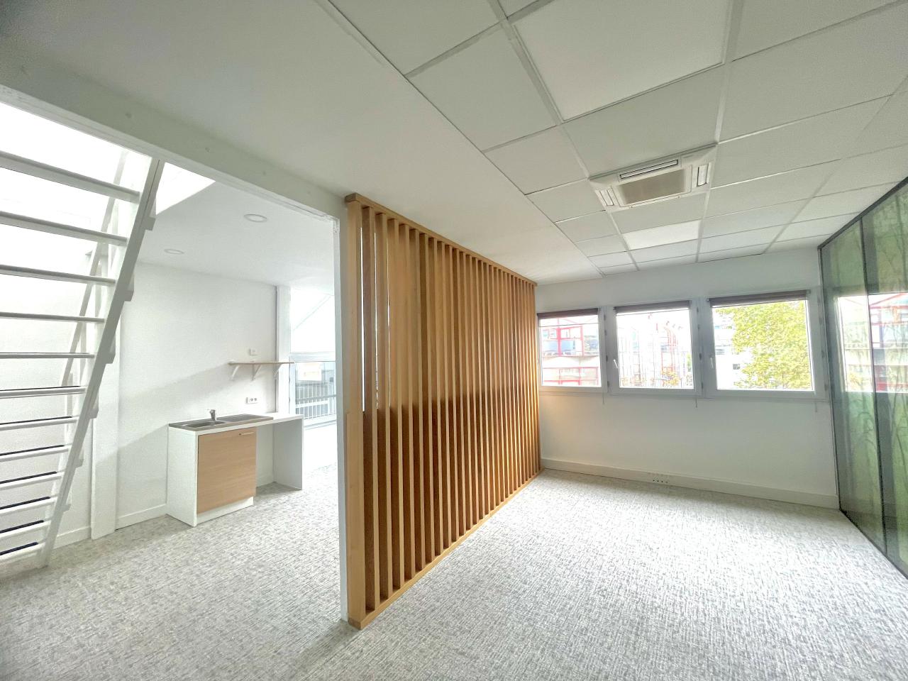 Bureau La Plaine Saint-Denis 163m² Location bureau La Plaine Saint-Denis Seine-Saint-Denis OLBUR2423847 5